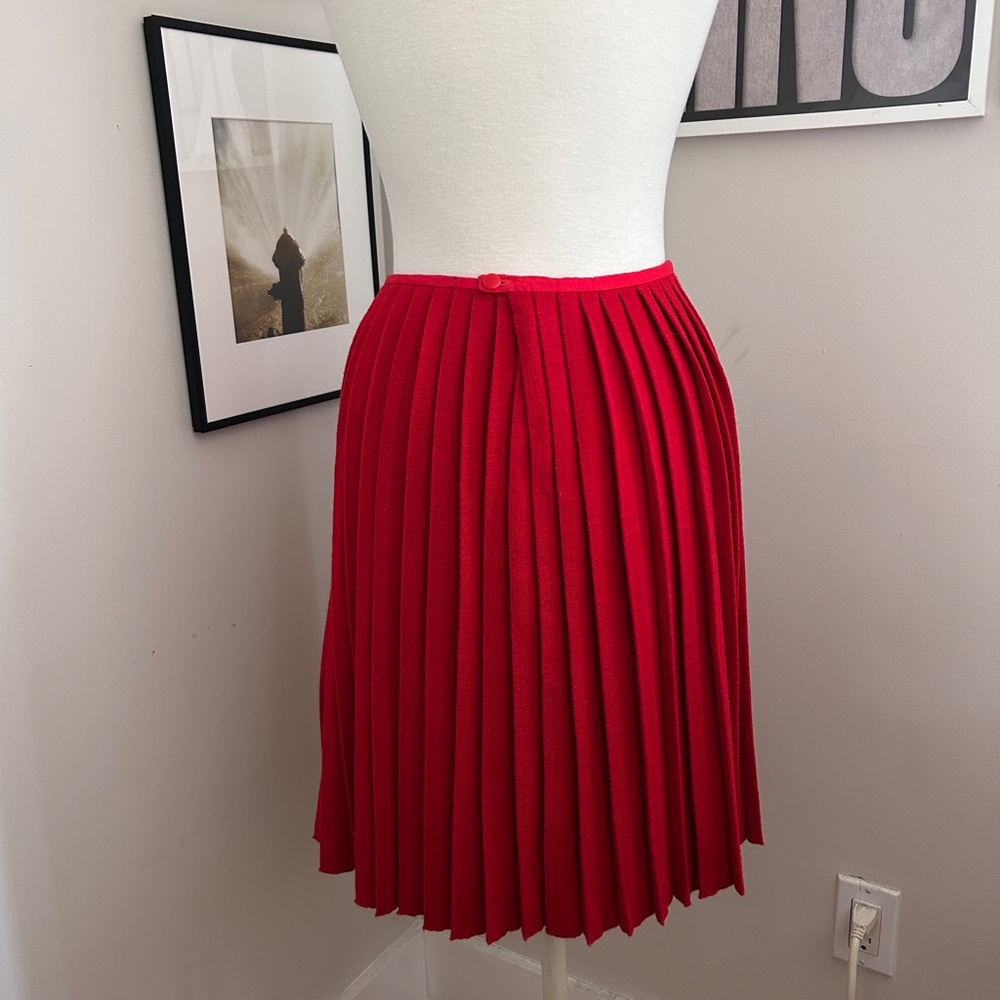 Elegant Red Pleated Skirt